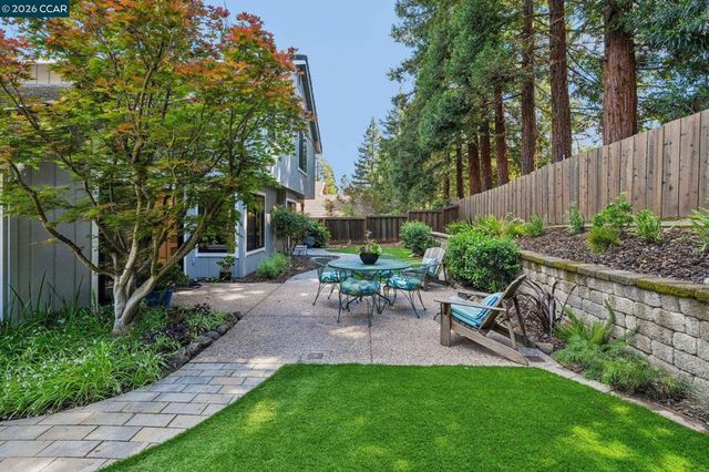 736 Twinview Pl, Pleasant Hill, CA 94523