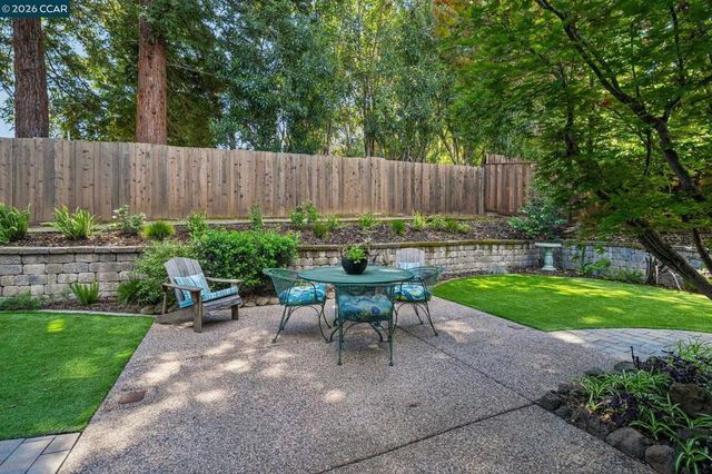 736 Twinview Pl, Pleasant Hill, CA 94523