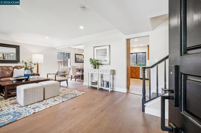 736 Twinview Pl, Pleasant Hill, CA 94523