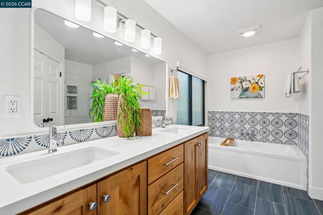 736 Twinview Pl, Pleasant Hill, CA 94523