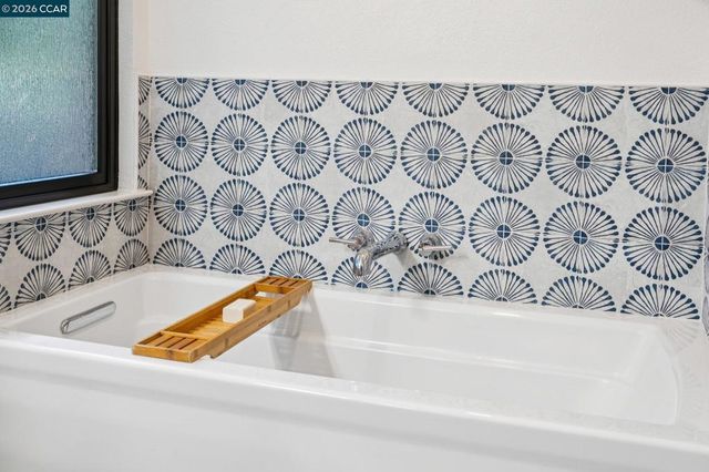 736 Twinview Pl, Pleasant Hill, CA 94523