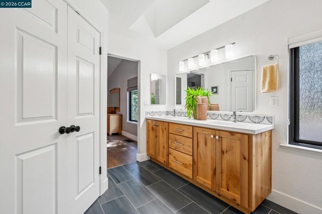 736 Twinview Pl, Pleasant Hill, CA 94523