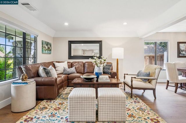 736 Twinview Pl, Pleasant Hill, CA 94523