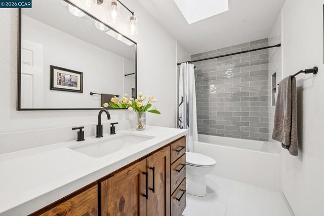 736 Twinview Pl, Pleasant Hill, CA 94523