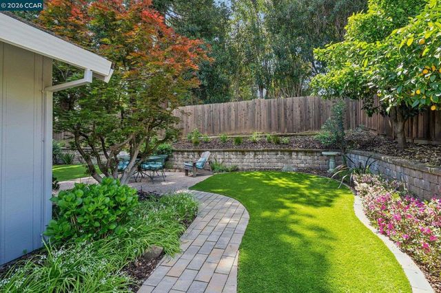 736 Twinview Pl, Pleasant Hill, CA 94523