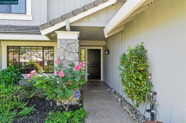 736 Twinview Pl, Pleasant Hill, CA 94523