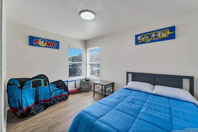 4931 Bayhead, San Antonio, TX 78220