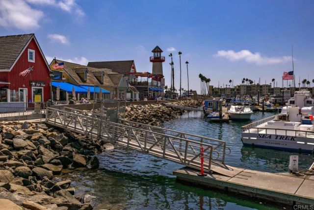 550 Seagaze Drive 23, Oceanside, CA 92054