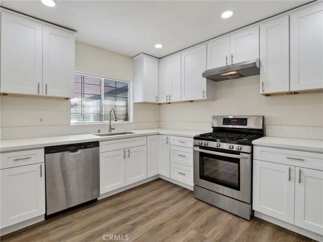 1028 E 10th, Long Beach, CA 90813