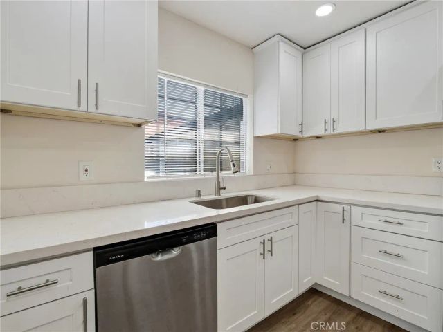1028 E 10th, Long Beach, CA 90813