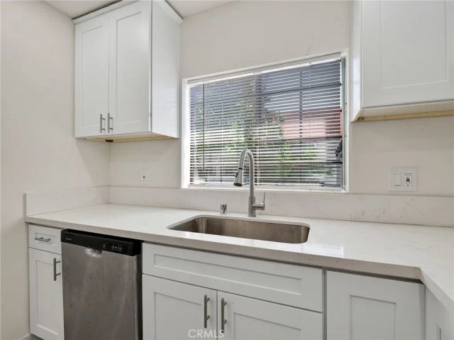 1028 E 10th, Long Beach, CA 90813