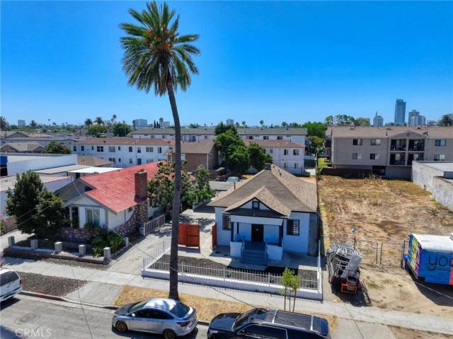 1028 E 10th, Long Beach, CA 90813