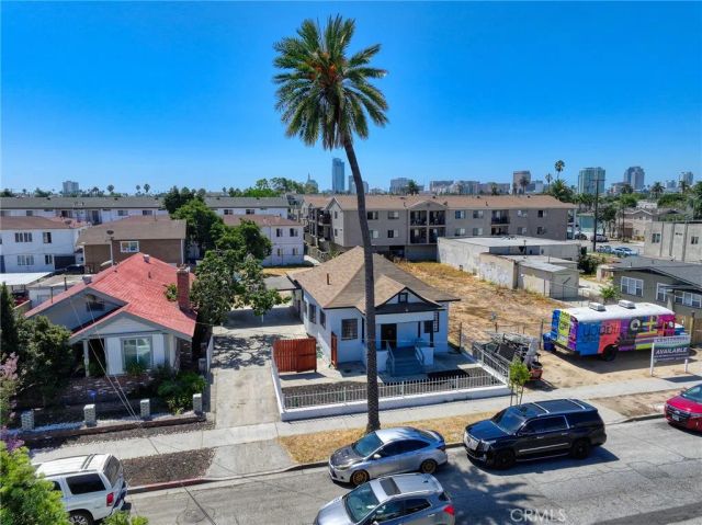 1028 E 10th, Long Beach, CA 90813