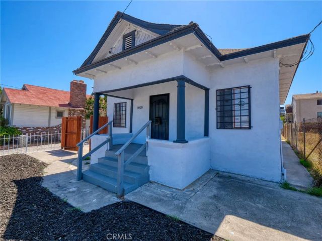 1028 E 10th, Long Beach, CA 90813