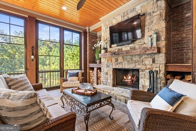 1310 Cashiers Way, Roswell, GA 30075