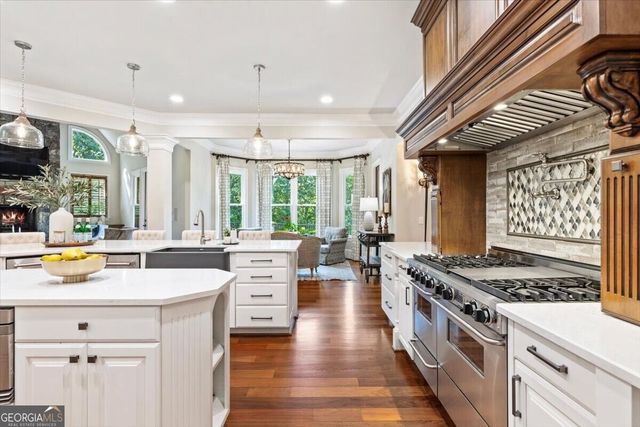 1310 Cashiers Way, Roswell, GA 30075