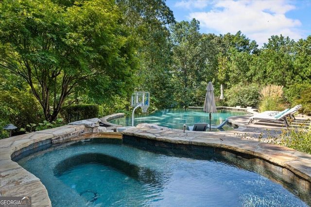 1310 Cashiers Way, Roswell, GA 30075