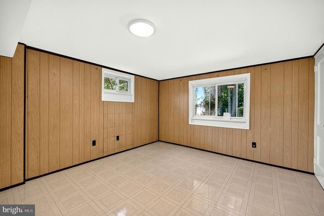 7426 NANCEMOND ST, Springfield, VA 22150