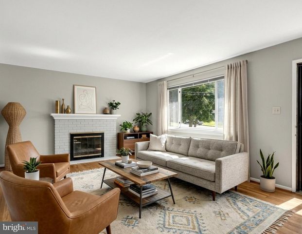 7426 NANCEMOND ST, Springfield, VA 22150
