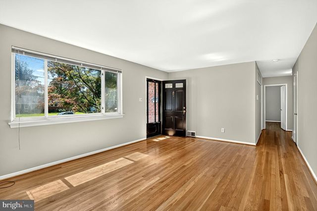 7426 NANCEMOND ST, Springfield, VA 22150