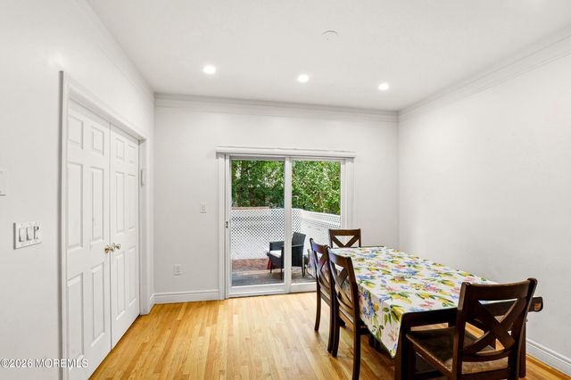 27 Windermere Street, Lakewood, NJ 08701