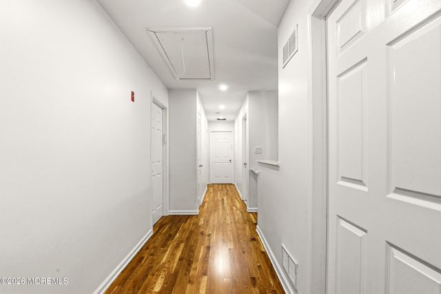 27 Windermere Street, Lakewood, NJ 08701