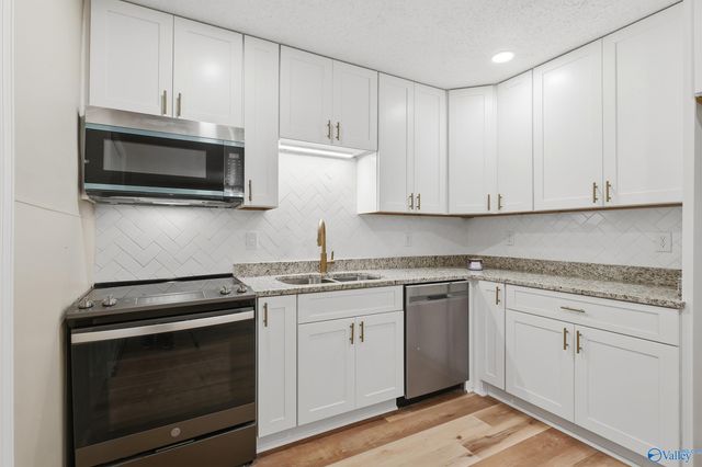 2111 NW Atkins Drive, Huntsville, AL 35810