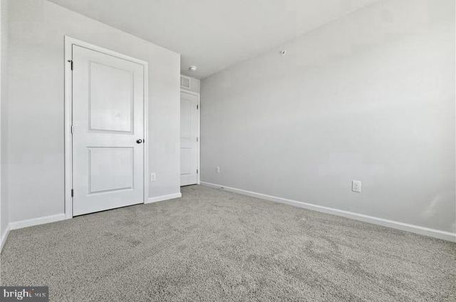 1181 MARTIN RD, Breinigsville, PA 18031