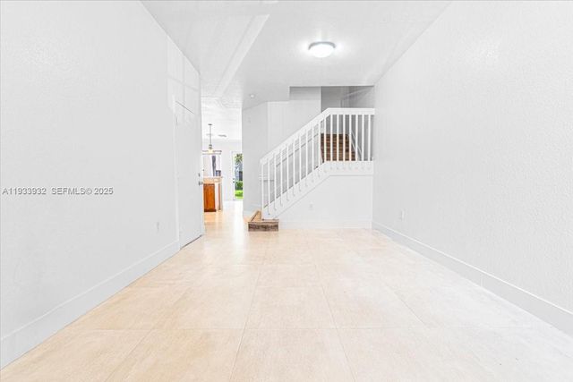 21007 NW 14 PL 351, Miami Gardens, FL 33169