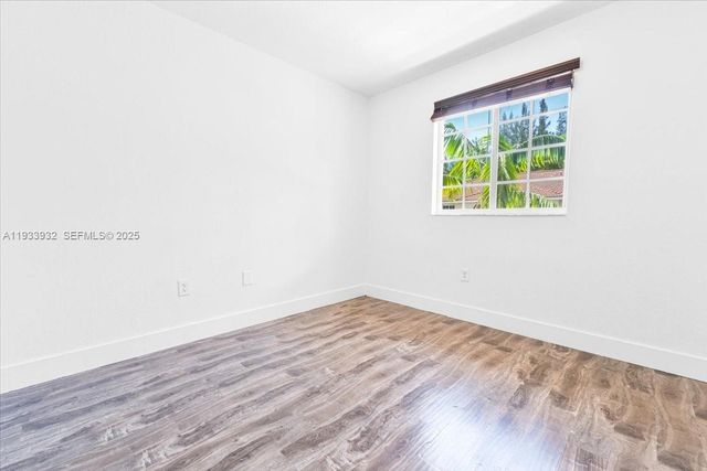 21007 NW 14 PL 351, Miami Gardens, FL 33169