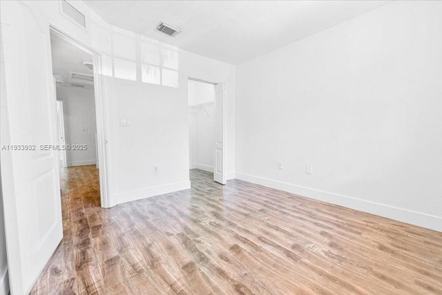 21007 NW 14 PL 351, Miami Gardens, FL 33169