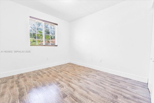 21007 NW 14 PL 351, Miami Gardens, FL 33169