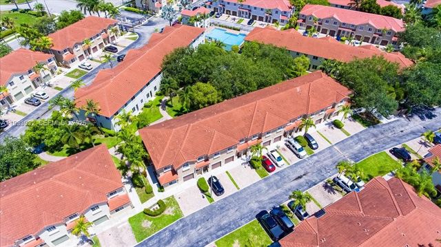 21007 NW 14 PL 351, Miami Gardens, FL 33169