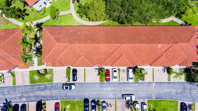 21007 NW 14 PL 351, Miami Gardens, FL 33169