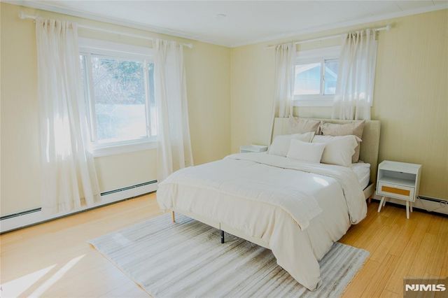 1 Ranch Court, Saddle Brook, NJ 07663