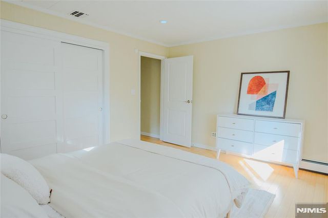 1 Ranch Court, Saddle Brook, NJ 07663
