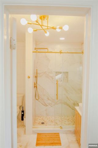 1 Ranch Court, Saddle Brook, NJ 07663
