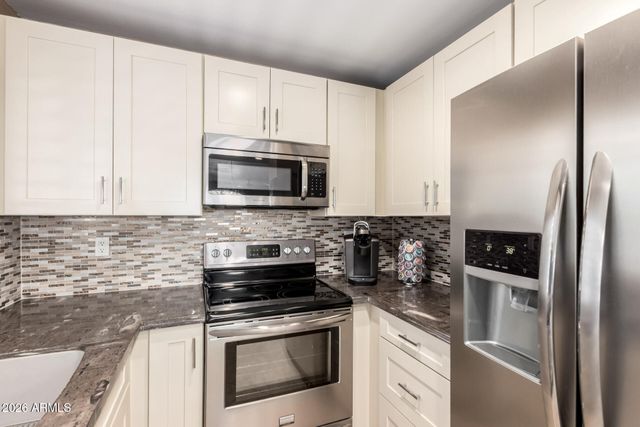 10015 E MOUNTAIN VIEW Road 1012, Scottsdale, AZ 85258