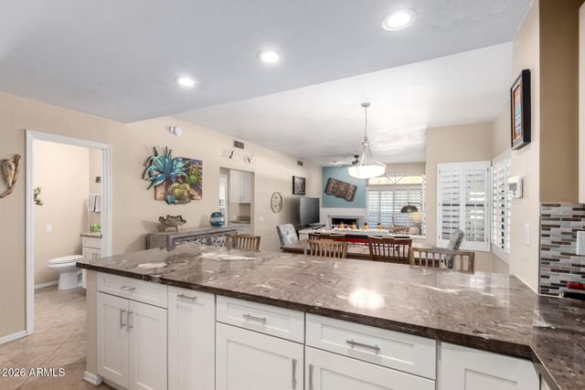 10015 E MOUNTAIN VIEW Road 1012, Scottsdale, AZ 85258