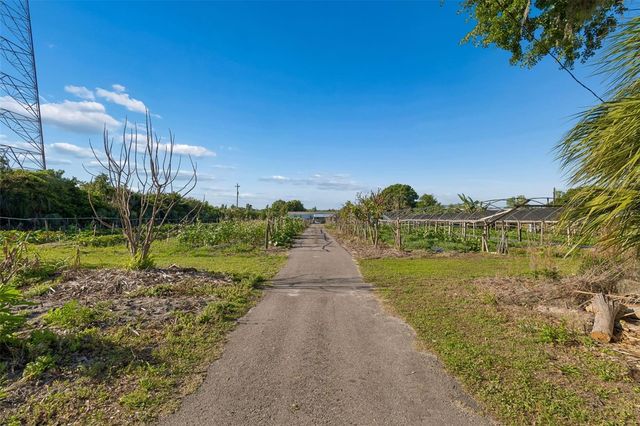 11101 SUMNER ROAD, Wimauma, FL 33598