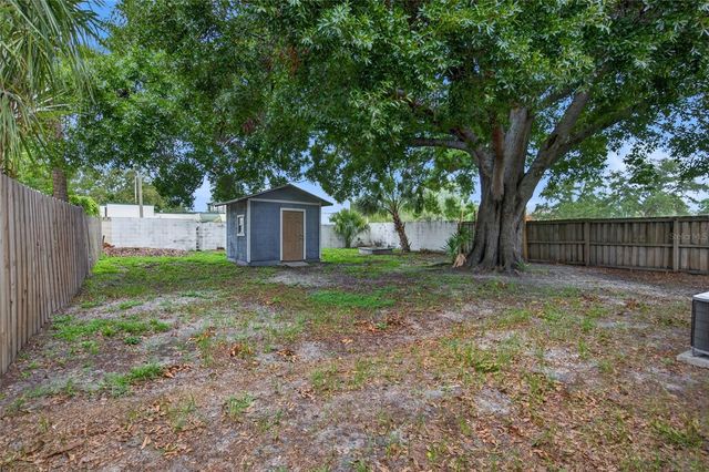 1610 N LOIS AVENUE, Tampa, FL 33607
