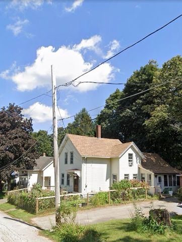 16 Water St, Southbridge, MA 01550