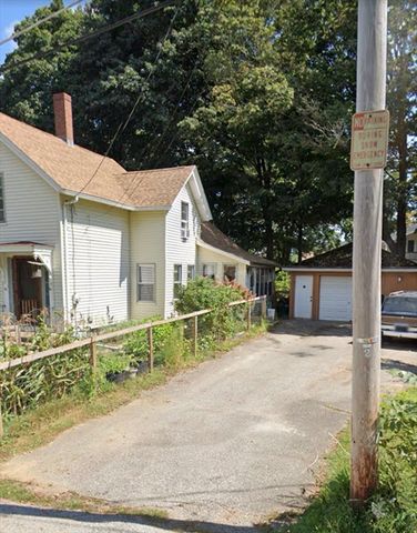 16 Water St, Southbridge, MA 01550