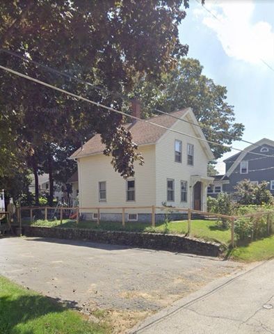16 Water St, Southbridge, MA 01550