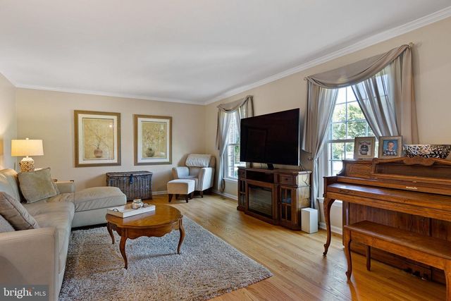 62 DARIEN RD, Newark, DE 19711