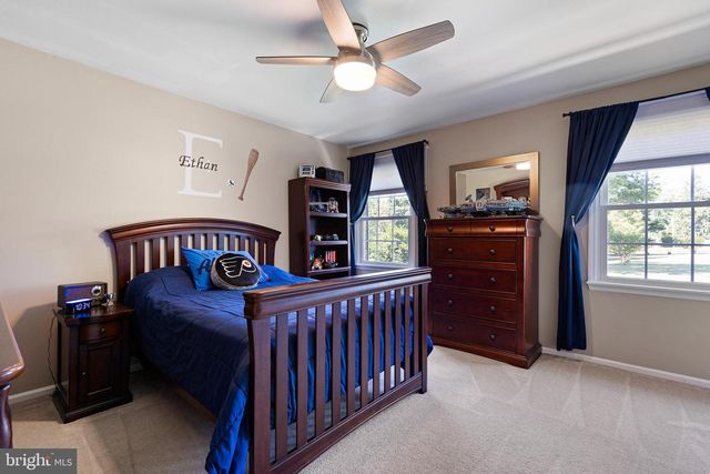62 DARIEN RD, Newark, DE 19711