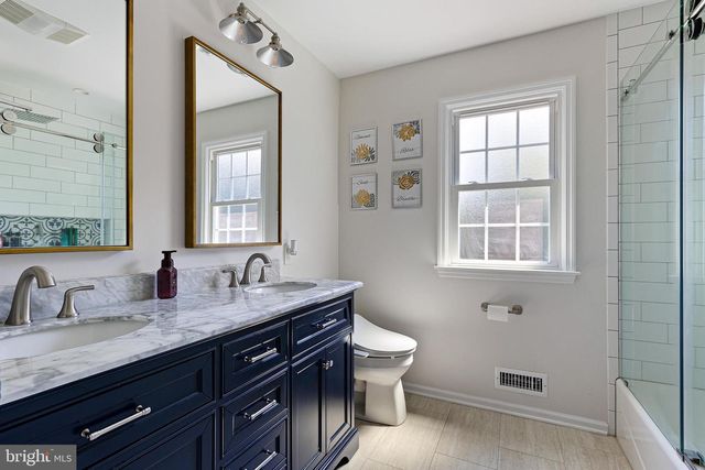 62 DARIEN RD, Newark, DE 19711
