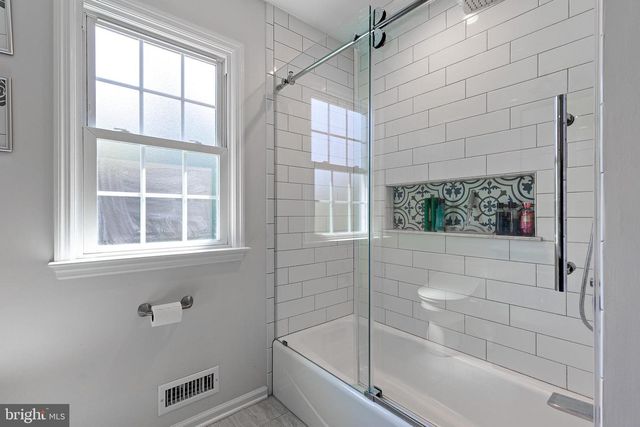 62 DARIEN RD, Newark, DE 19711