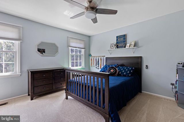 62 DARIEN RD, Newark, DE 19711