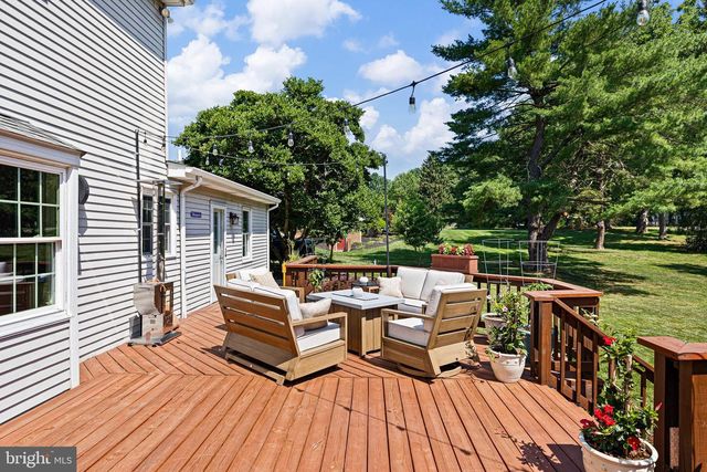 62 DARIEN RD, Newark, DE 19711